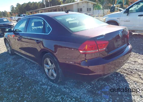 2014 Volkswagen Passat 1.8T Wolfsburg Edition from USA, damaged, VIN 1VWAS7A35EC029660